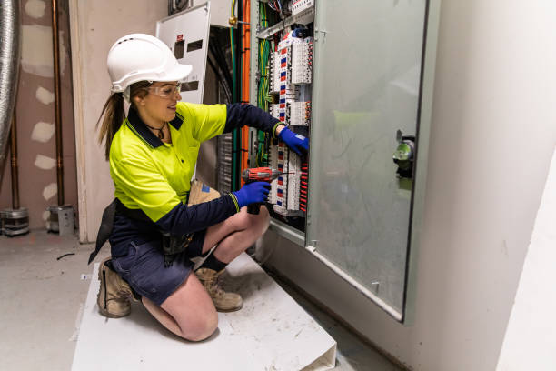 Best Residential Electrician Services  in Moraine, OH