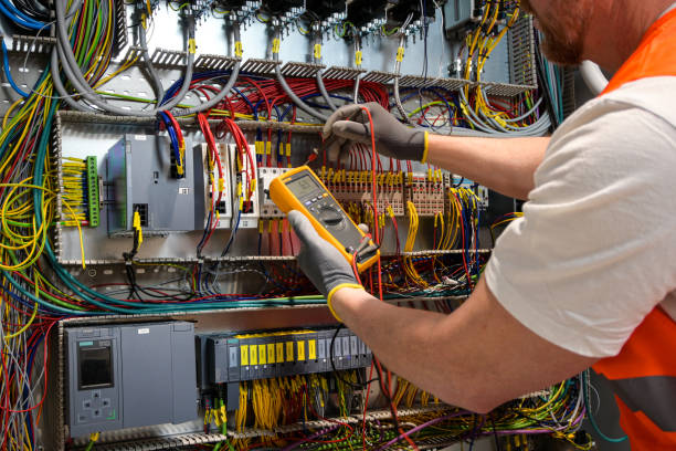 Best 24-Hour Electrician  in Moraine, OH